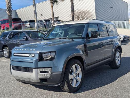 2025 Land Rover Defender 110 P400 S