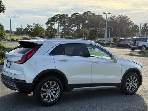 2020 Cadillac XT4 Premium Luxury
