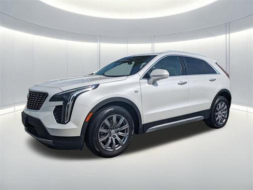 2020 Cadillac XT4 Premium Luxury