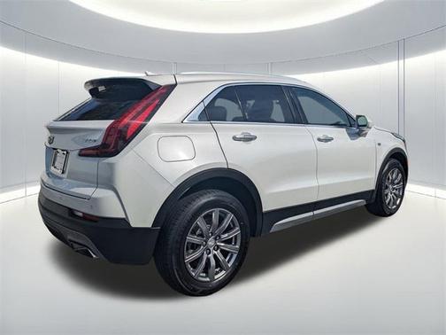 2020 Cadillac XT4 Premium Luxury