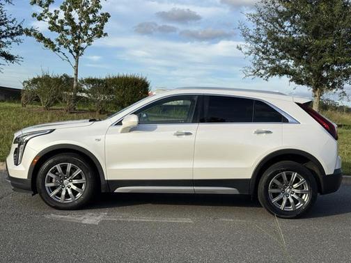 2020 Cadillac XT4 Premium Luxury