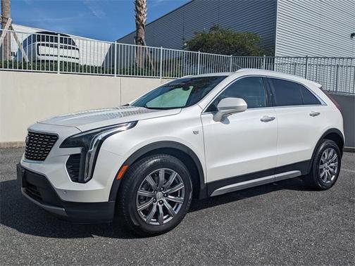 2020 Cadillac XT4 Premium Luxury