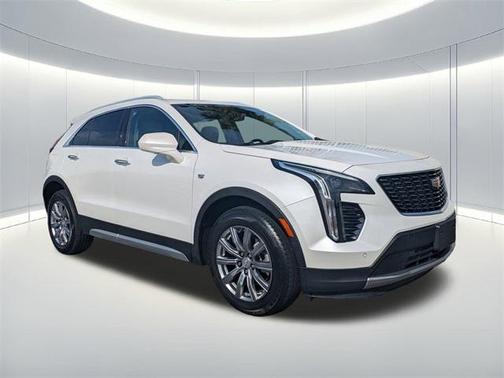2020 Cadillac XT4 Premium Luxury