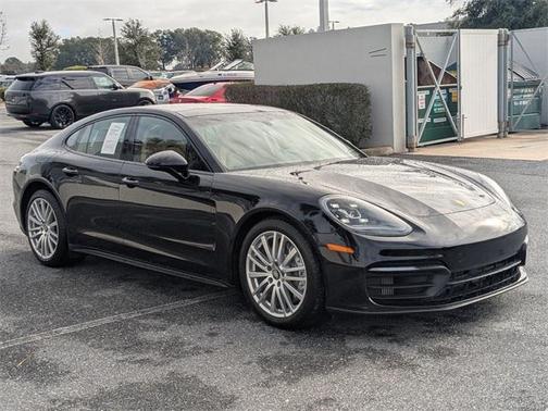 2021 Porsche Panamera 4