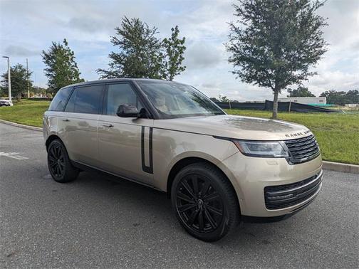 2025 Land Rover Range Rover P400 SE 7 Seat