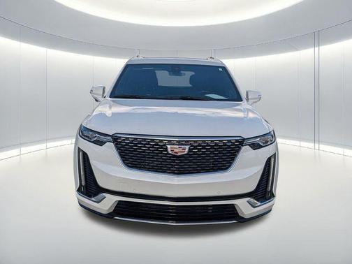 2024 Cadillac XT6 Premium Luxury FWD
