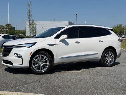 2022 Buick Enclave FWD Premium