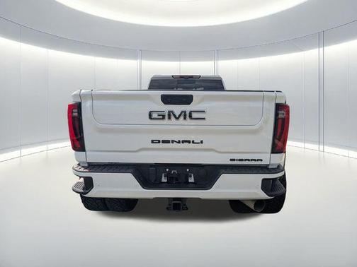 2024 GMC Sierra 3500 Denali