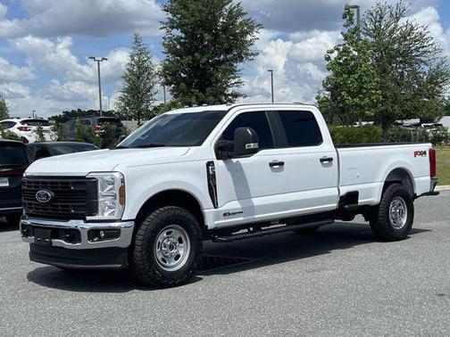 Oxford White 2024 Ford F-350 XL