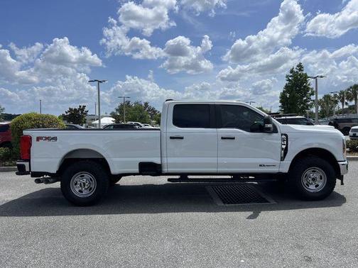 Oxford White 2024 Ford F-350 XL