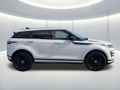 2024 Land Rover Range Rover Evoque Dynamic SE