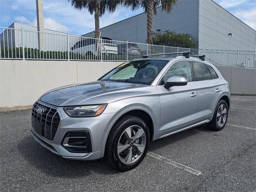 2023 Audi Q5 40 Premium Plus