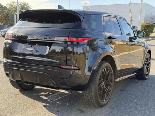 2023 Land Rover Range Rover Evoque R-Dynamic SE