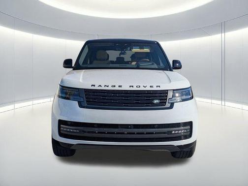 2026 Land Rover Range Rover P530 SE 7 Seat