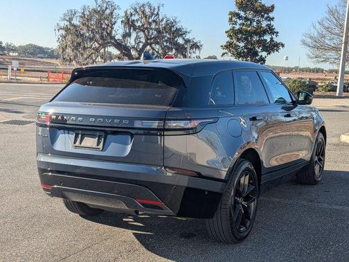 2026 Land Rover Range Rover Velar P250 SE R-Dynamic