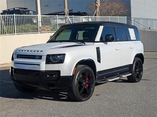 2023 Land Rover Defender 110 V8