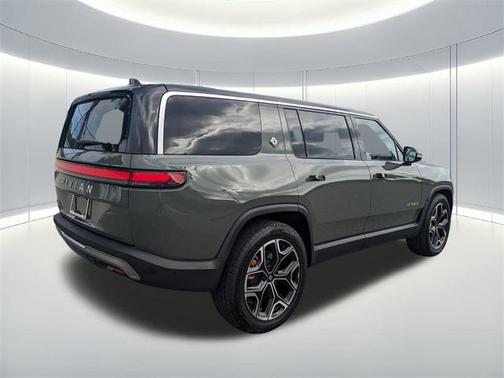 2023 Rivian R1S Launch Edition