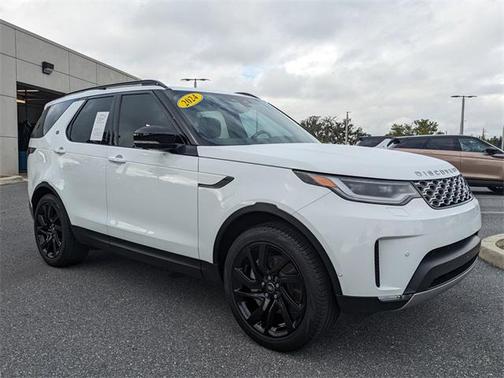 2025 Land Rover Discovery P300 S