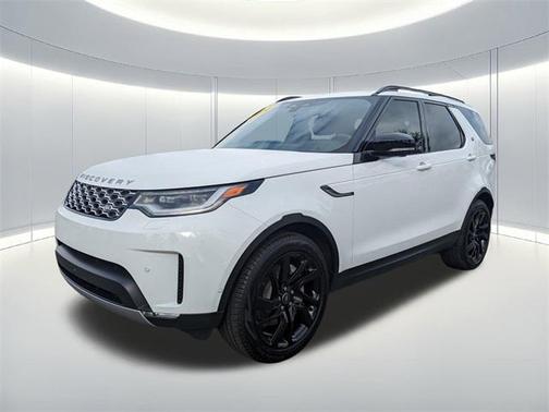 2025 Land Rover Discovery P300 S