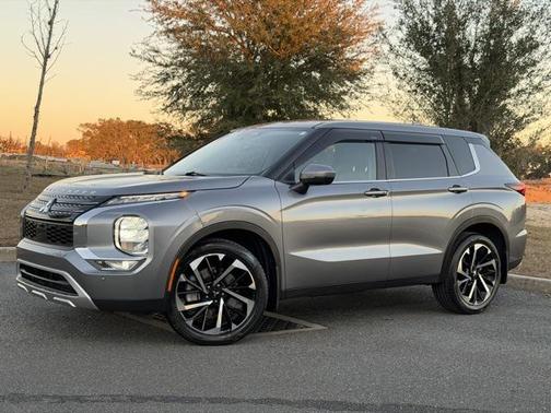 2023 Mitsubishi Outlander SE 2.5 2WD