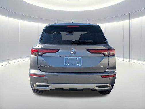 2023 Mitsubishi Outlander SE 2.5 2WD
