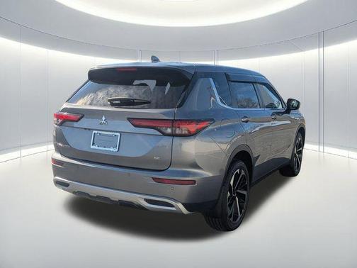 2023 Mitsubishi Outlander SE 2.5 2WD