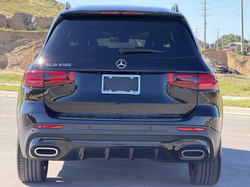 2024 Mercedes-Benz GLB 250 Base