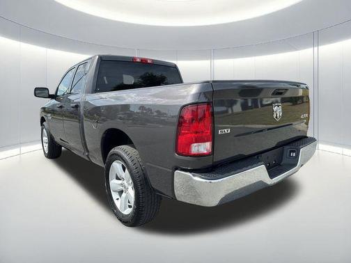 Granite Crystal Metallic Clearcoat 2024 RAM 1500 Classic SLT