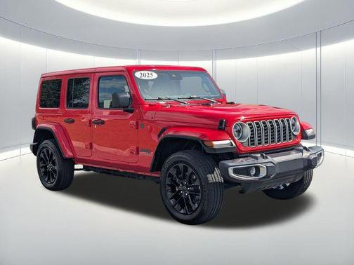 2025 Jeep Wrangler 4xe Sahara