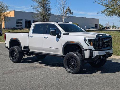 2024 GMC Sierra 2500 Denali Ultimate