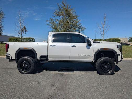 2024 GMC Sierra 2500 Denali Ultimate