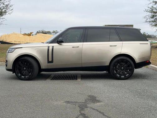 2023 Land Rover Range Rover P530 SE