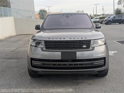 2023 Land Rover Range Rover P530 SE