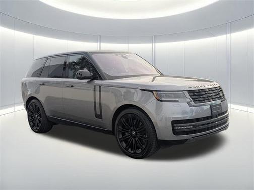 2023 Land Rover Range Rover P530 SE