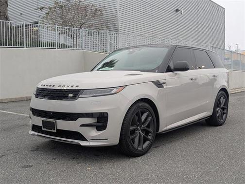 2024 Land Rover Range Rover Sport SE