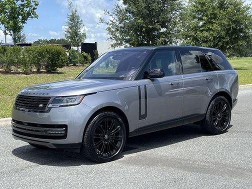 Eiger Gray Metallic 2023 Land Rover Range Rover P530 SE