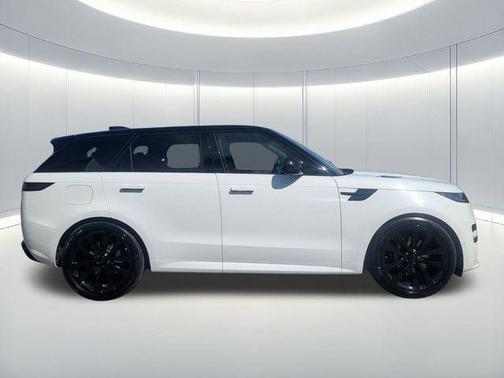 White 2026 Land Rover Range Rover Sport SE