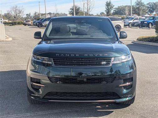 2025 Land Rover Range Rover Sport SE