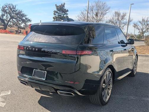 2025 Land Rover Range Rover Sport SE