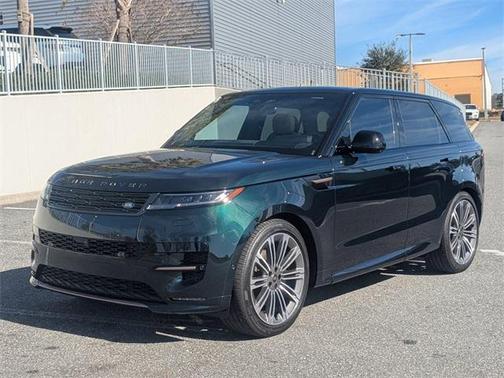 2025 Land Rover Range Rover Sport SE