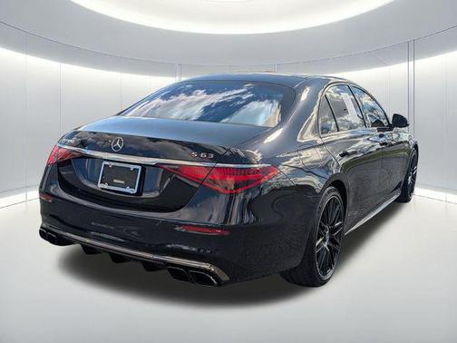 2025 Mercedes-Benz AMG S 63 E 4MATIC