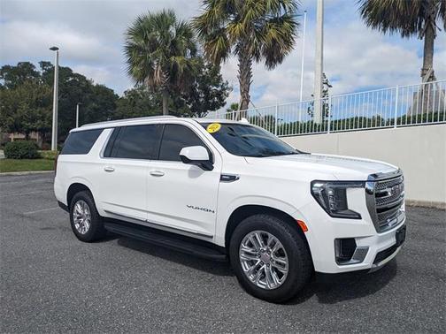 2021 GMC Yukon XL SLT