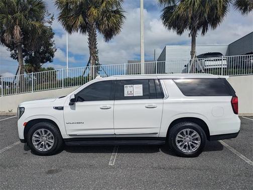 2021 GMC Yukon XL SLT