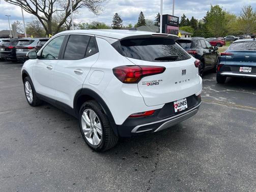 Summit White 2025 Buick Encore GX Preferred