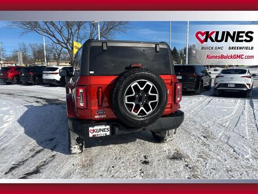 2023 Ford Bronco Outer Banks