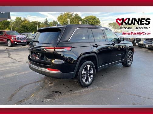 2024 Jeep Grand Cherokee 4xe Base