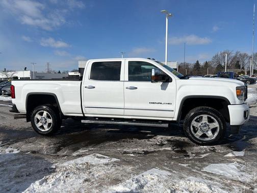 2015 GMC Sierra 2500 Denali