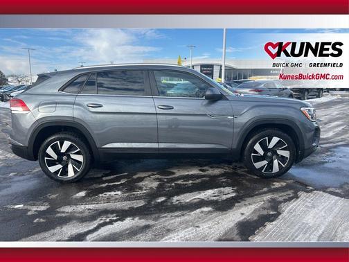 2025 Volkswagen Atlas Cross Sport 2.0T SE w/Technology 4MOTION