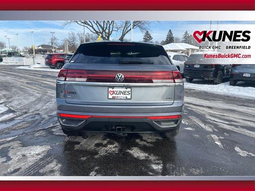 2025 Volkswagen Atlas Cross Sport 2.0T SE w/Technology 4MOTION