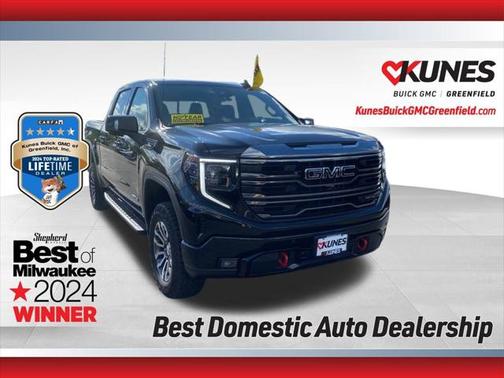 2023 GMC Sierra 1500 AT4